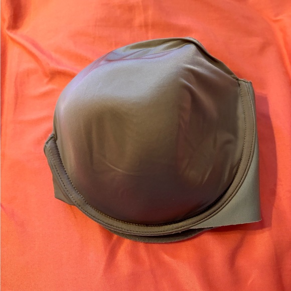 Strapless Bra - Picture 2 of 5